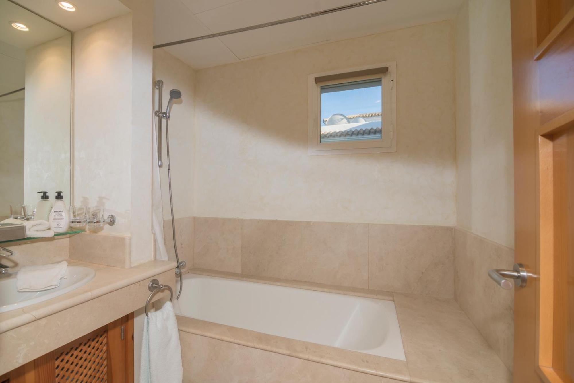 Resort Villas Andalucia Benalup-Casas Viejas Eksteriør bilde